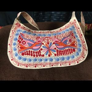 Artisanal purse from Peru